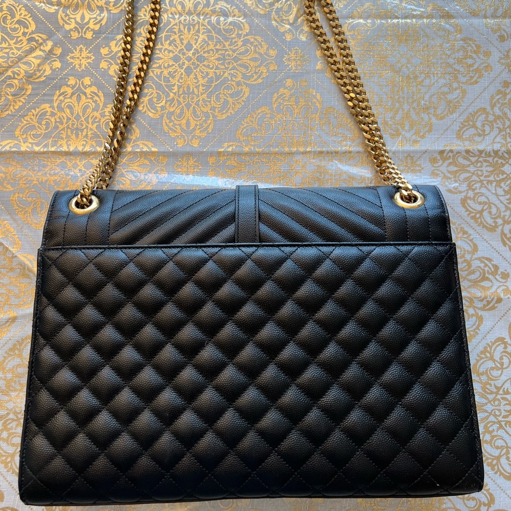 ENVELOPE LARGE BAG IN MIX MATELASSÉ GRAIN DE POUDRE EMBOSSED LEATHER - Picture 6 of 12